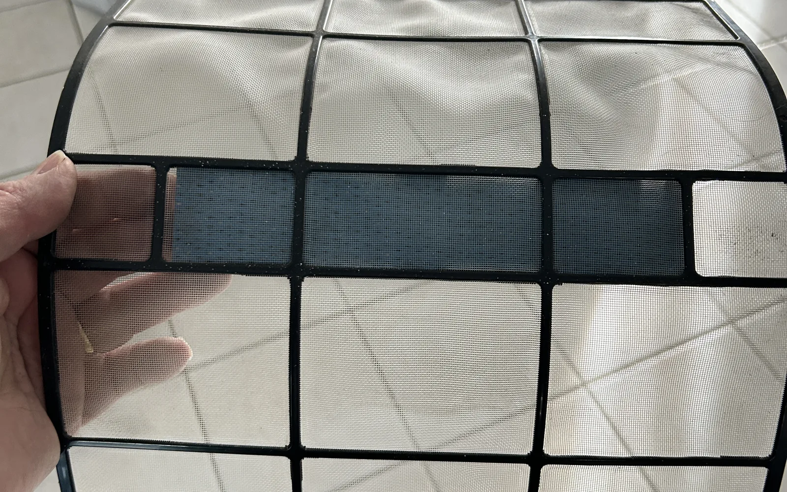 Filtre de climatisation propre après nettoyage par THERM'AVENIR